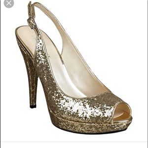 Nine West 9.5 gold sling back